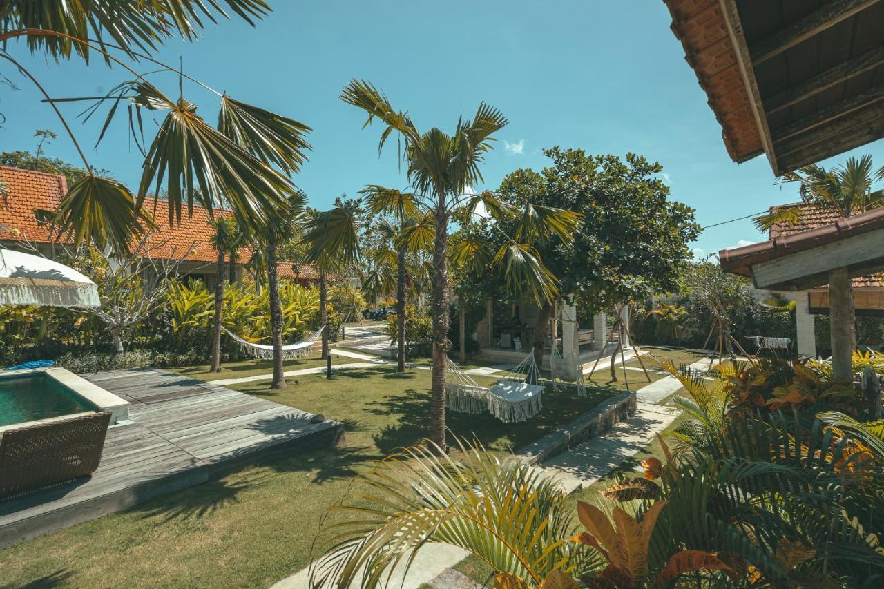 Cari Surf Camp & Studio's 3*