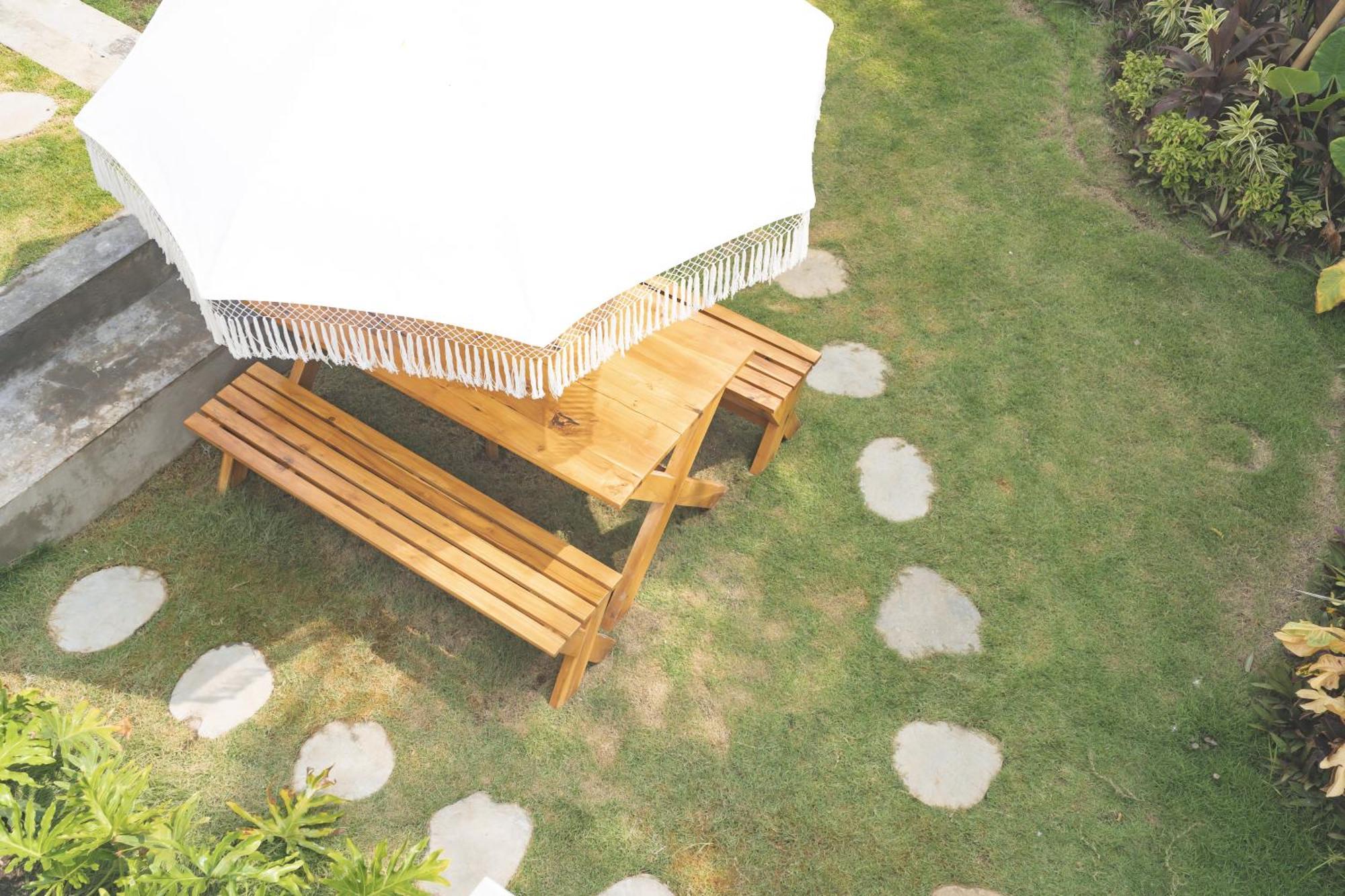Hotel Cari Surf Camp & Studio's